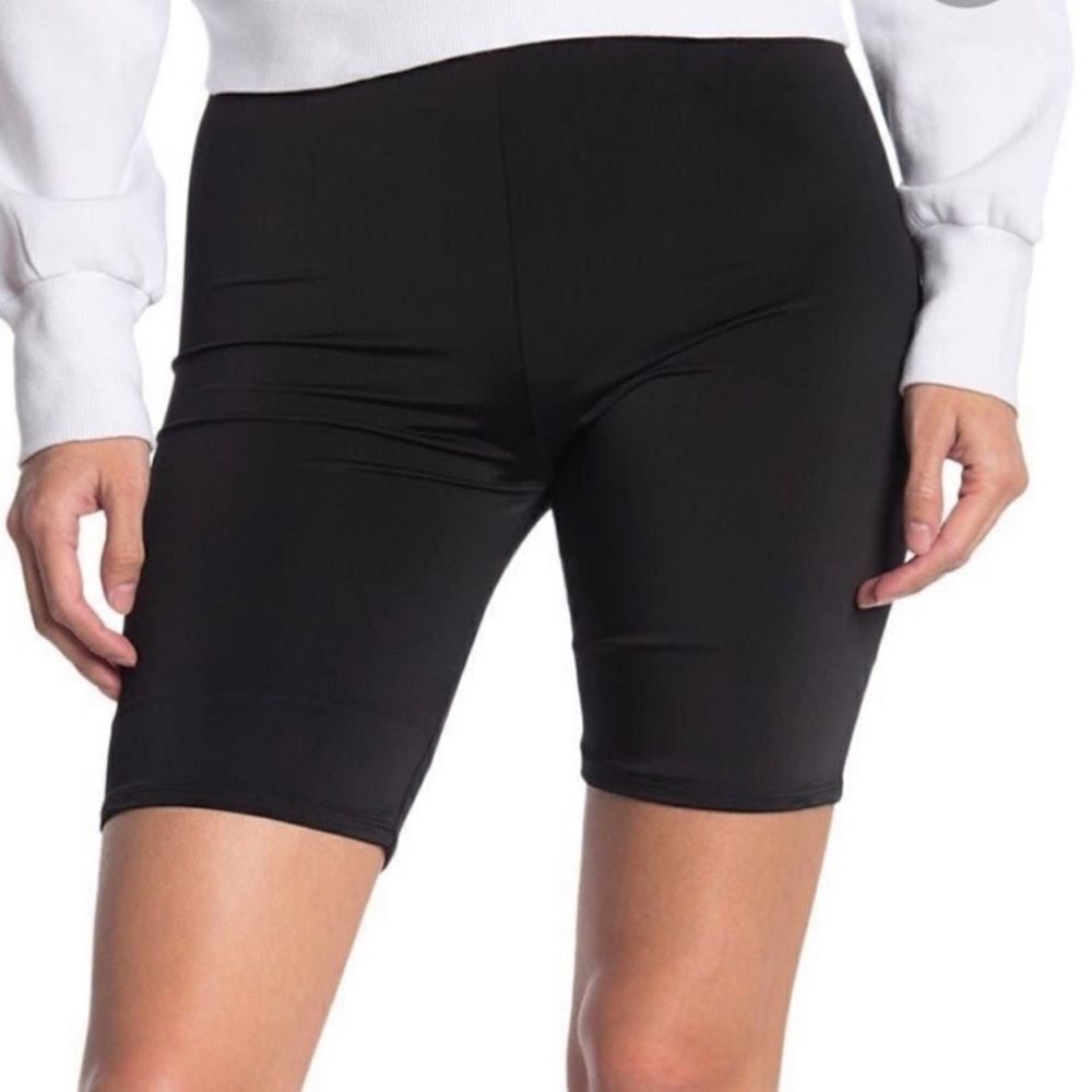 NWT Afrm Black bike shorts Sz Small